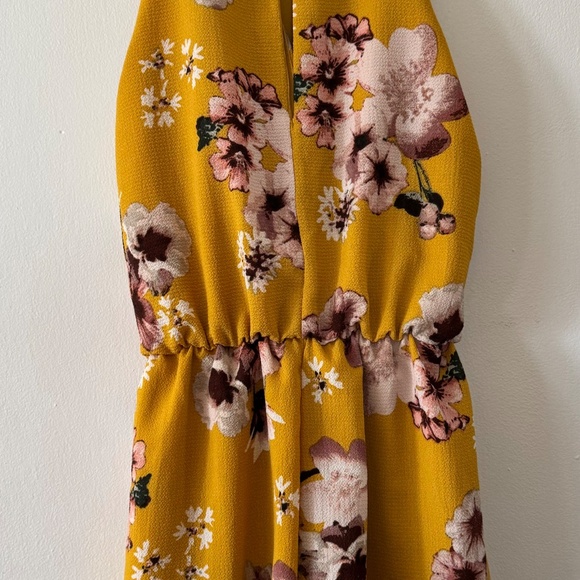 Mustard romper with floral pattern - Picture 2 of 2